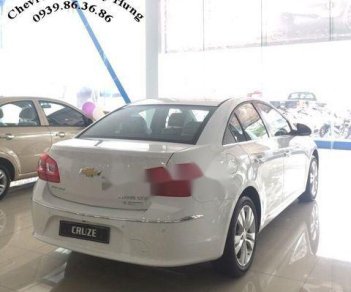 Chevrolet Cruze   2018 - Bán ô tô Chevrolet Cruze đời 2018, màu trắng, giá chỉ 699 triệu