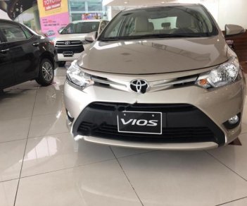 Toyota Vios 1.5E 2018 - Cần bán Toyota Vios 1.5E sản xuất 2018, màu ghi vàng