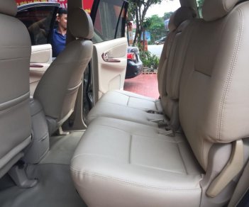 Toyota Innova 2.0MT 2007 - Cần bán xe Toyota Innova 2.0MT sản xuất 2007, màu bạc giá cạnh tranh