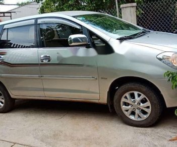 Toyota Innova 2008 - Cần bán lại xe Toyota Innova năm 2008, màu bạc chính chủ