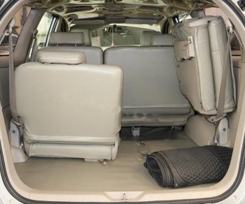 Toyota Innova E 2015 - Bán ô tô Toyota Innova E đời 2015, màu bạc