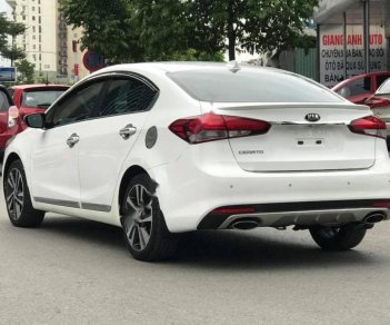 Kia Cerato Signature 1.6 AT 2017 - Cần bán lại xe Kia Cerato Signature 1.6 AT đời 2017, màu trắng