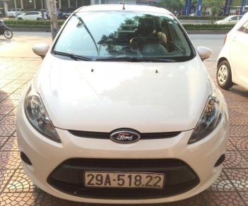 Ford Fiesta 1.6 AT 2012 - Cần bán xe Ford Fiesta 1.6 AT sản xuất 2012, màu trắng, giá chỉ 355 triệu