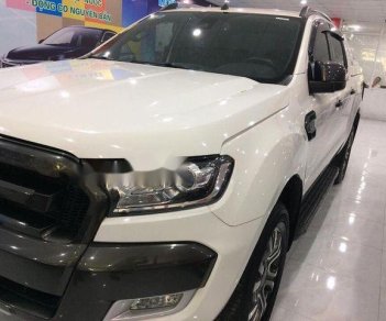 Ford Ranger  Wildtrark  2015 - Cần bán gấp Ford Ranger Wildtrark đời 2015, màu trắng  