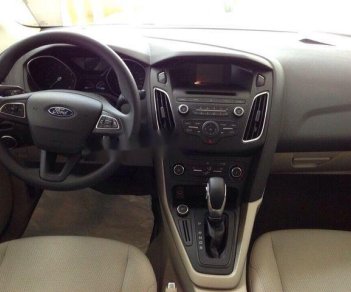 Ford Focus 2018 - Cần bán Ford Focus sản xuất năm 2018, màu đỏ, 579 triệu