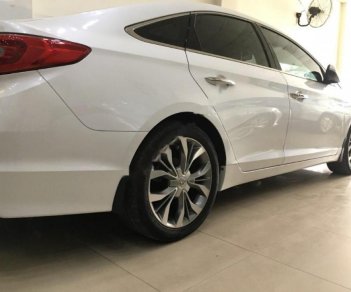 Hyundai Sonata 2015 - Bán xe Hyundai Sonata sản xuất năm 2015, màu trắng, nhập khẩu Hàn Quốc, 768 triệu