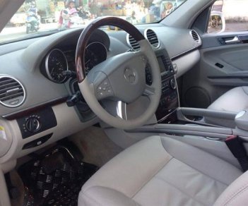 Mercedes-Benz G class GL550 2009 - Bán ô tô Mercedes GL550 đời 2009, màu bạc, nhập khẩu nguyên chiếc 