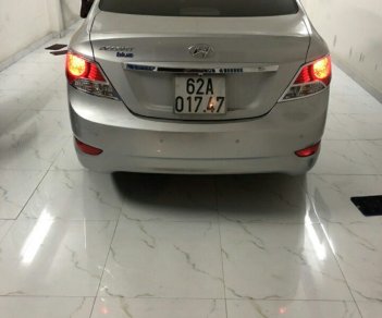 Hyundai Accent Blue 1.4AT 2013 - Bán Hyundai Accent Blue 1.4AT màu bạc, nhập Hàn Quốc 2013, xe đẹp đi ít