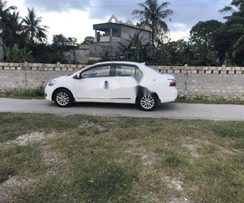 Toyota Vios 2009 - Bán Toyota Vios đời 2009, màu trắng còn mới, giá tốt