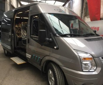 Ford Transit Limousine 2018 - Cần bán xe Ford Transit Limousine năm sản xuất 2018, màu bạc