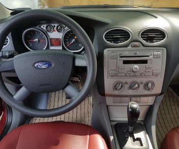 Ford Focus 1.8AT  2011 - Bán xe Ford Focus năm sản xuất 2011, màu đỏ