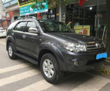 Toyota Fortuner 2.7V 4x4 AT 2009 - Cần bán Toyota Fortuner 2.7V 4x4 đời 2009, màu xám