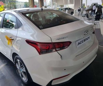 Hyundai Accent 2018 - Bán xe Hyundai Accent đời 2018, màu trắng
