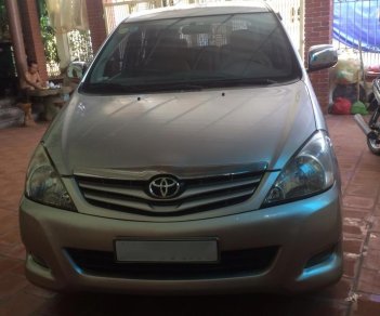 Toyota Innova G 2009 - Bán Innova bản G, số sàn, sản xuất và đăng kí 2009