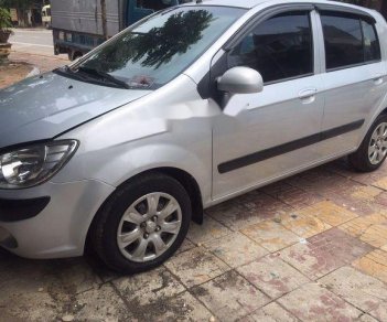 Hyundai Getz 2010 - Bán ô tô Hyundai Getz 2010, màu bạc xe gia đình, giá tốt