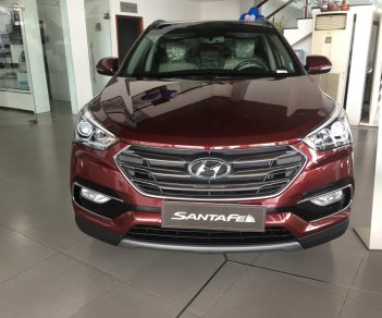 Hyundai Santa Fe 2.2L 4WD  2018 - Bán Hyundai Santa Fe 2.2L 4WD, full giao ngay