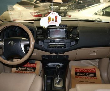 Toyota Fortuner 2.7V 4X2 AT 2016 - Cần bán lại xe Toyota Fortuner 2.7V 4X2 AT năm sản xuất 2016, màu bạc