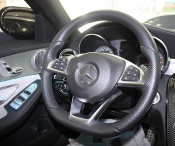 Mercedes-Benz C class C300 AMG 2016 - Cần bán gấp Mercedes C300 AMG 2016, màu đen