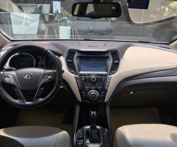 Hyundai Santa Fe 2.2AT 4WD 2016 - Bán SanTa Fe full option Diesel SX 2016 2V4 - Nói không với mọi lỗi lầm