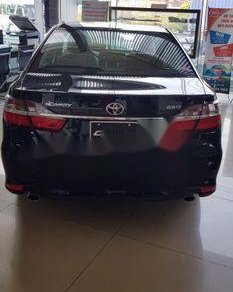 Toyota Camry 2.0E 2018 - Bán Toyota Camry đời 2018, màu đen