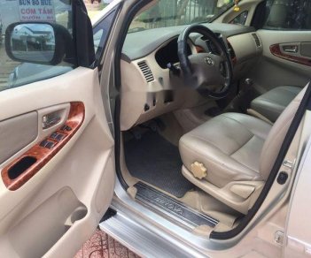 Toyota Innova 2007 - Bán xe Toyota Innova đời 2007, màu bạc, giá chỉ 359 triệu