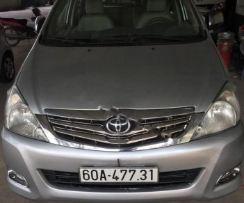 Toyota Innova G 2010 - Bán Toyota Innova G sản xuất 2010, màu bạc giá cạnh tranh