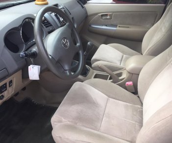 Toyota Fortuner G 2011 - cần bán Xe Fortuner G 2011 máy dầu màu bạc