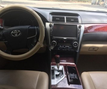 Toyota Camry 2.5G 2013 - Cần bán lại xe Toyota Camry 2.5G 2013, màu bạc số tự động