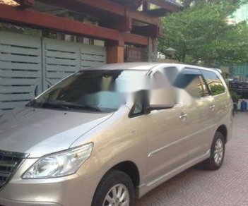 Toyota Innova 2013 - Cần bán lại xe Toyota Innova năm 2013, màu bạc, giá tốt