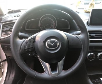 Mazda 3 2017 - Cần bán xe Mazda 3 năm sản xuất 2017, màu trắng, giá 659tr