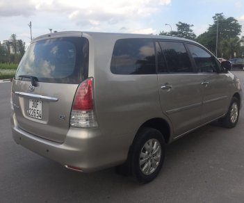 Toyota Innova 2.0 G 2011 - Bán Toyota Innova 2.0 G đời 2012, màu vàng chính chủ