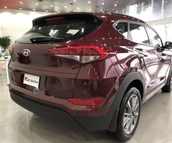 Hyundai Tucson 2018 - Cần bán Hyundai Tucson đời 2018, màu đỏ, giá tốt