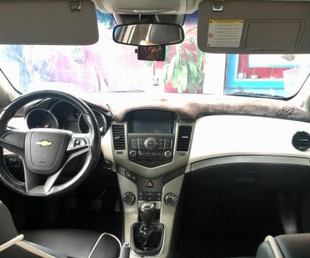 Chevrolet Cruze LS 2013 - Bán xe Chevrolet Cruze sản xuất 2013 màu trắng, 380 triệu