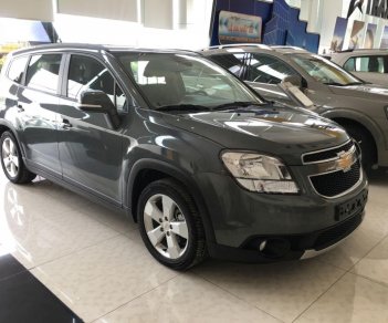 Chevrolet Orlando LT 2018 - Bán xe Orlando 2018, 7 chỗ, trả trước 120tr, không cần CM thu nhập