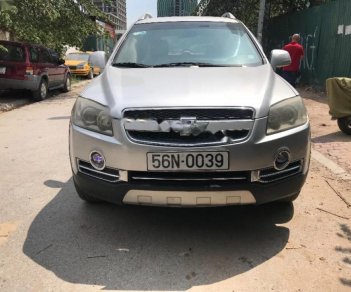 Chevrolet Captiva LT 2009 - Bán ô tô Chevrolet Captiva LT đời 2009, màu bạc số sàn