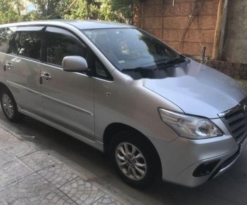 Toyota Innova 2014 - Cần bán xe Toyota Innova đời 2014, màu bạc chính chủ, giá tốt