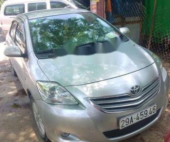 Toyota Vios 2011 - Cần bán Toyota Vios năm 2011, màu bạc