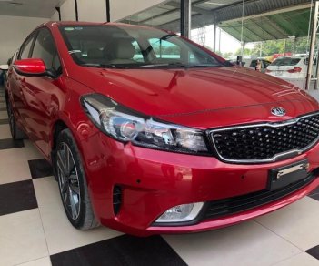 Kia Cerato 2016 - Bán xe Kia Cerato sản xuất năm 2016, màu đỏ chính chủ, giá chỉ 598 triệu