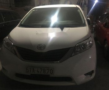 Toyota Sienna   2011 - Bán xe Toyota Sienna năm sản xuất 2011, màu trắng  