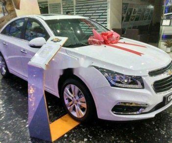 Chevrolet Cruze  LTZ 2018 - Bán Chevrolet Cruze LTZ năm sản xuất 2018, màu trắng