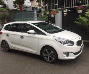 Kia Rondo 2017 - Cần bán xe Kia Rondo 2017 số tự động, máy xăng, màu trắng cực đẹp