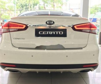Kia Cerato  1.6 AT  2018 - Bán Kia Cerato 1.6 AT đời 2018, màu trắng. LH 0906969445