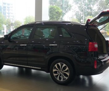 Kia Sorento AT 2018 - Bán Kia Sorento 2018 giá tốt - Khuyến mại khủng - Bao ra xe trọn gói - LH 0986530504