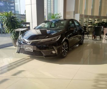 Toyota Corolla altis 1.8E CVT 2018 - Bán Toyota Corolla Altis 1.8E CVT 2018 - màu nâu - Hỗ trợ trả góp 90%, bảo hành chính hãng 3 năm/Hotline: 0898.16.8118