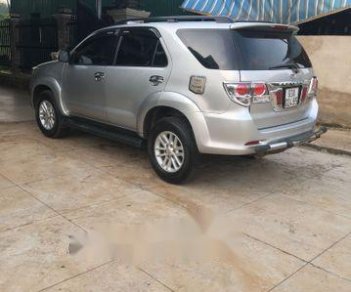 Toyota Fortuner 2013 - Bán Toyota Fortuner năm 2013, màu bạc, 760 triệu