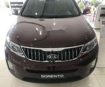 Kia Sorento 2018 - Bán xe Kia Sorento 2018 đỏ mận, xe giao ngay