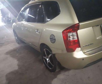 Kia Carens 2010 - Chính chủ bán xe Kia Carens đời 2010, màu vàng cát