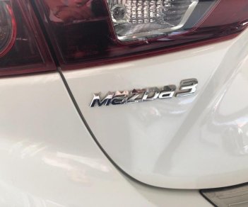 Mazda 3 2017 - Cần bán xe Mazda 3 năm sản xuất 2017, màu trắng, giá 659tr