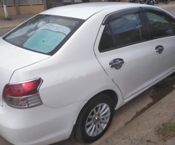 Toyota Vios 1.5 MT 2009 - Bán Toyota Vios 1.5 MT năm 2009, màu trắng, 270 triệu