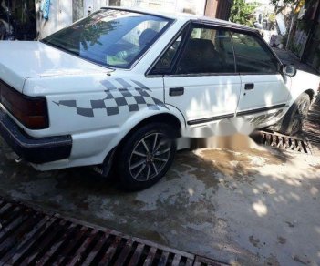 Nissan Bluebird 1992 - Cần bán lại xe Nissan Bluebird năm sản xuất 1992, màu trắng, giá tốt